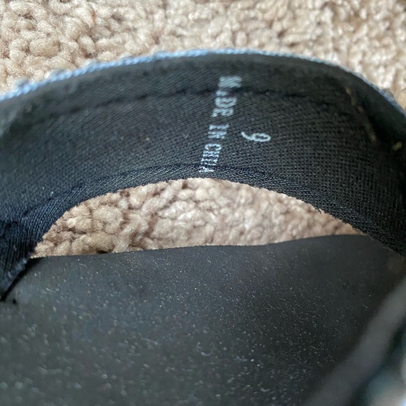 Soul West bling flip flops - Picture 2 of 5